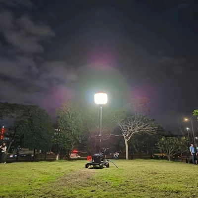 IP65 LED Telescopic Mast Inflatable Work Light Tower per la costruzione e le opere stradali