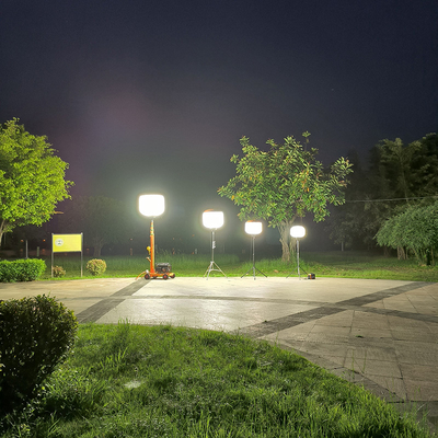 Lampade portatili a sfera a LED 320W torre di luci diesel per illuminazione temporanea